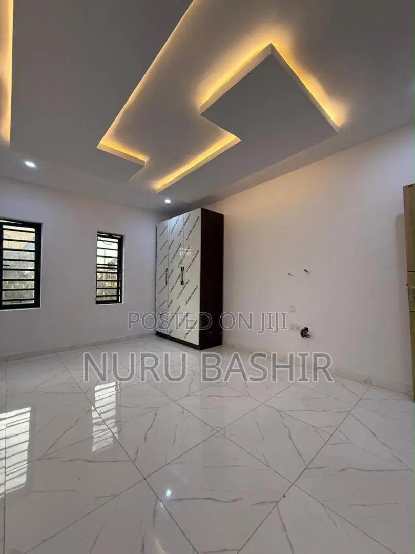 Furnished 5bdrm Duplex in Shonande Omolayo, Akobo for sale in Akobo