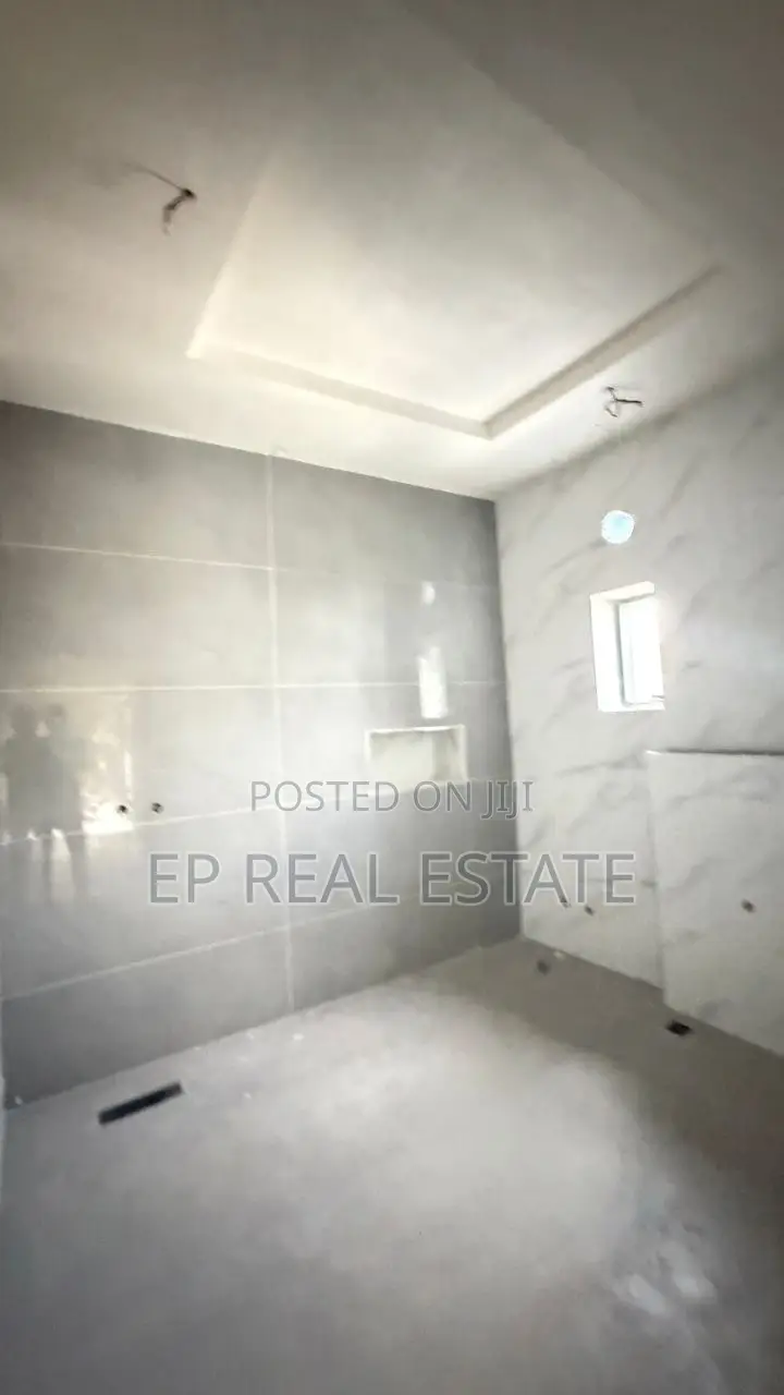 4bdrm Duplex in Guzape District for sale in Guzape District