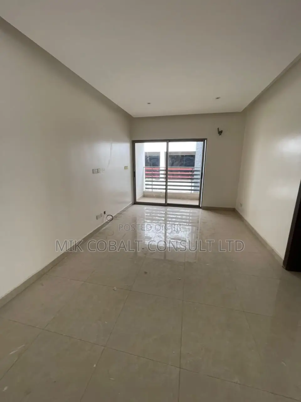 4bdrm Duplex in Close To Godab, Life Camp for rent in Life Camp