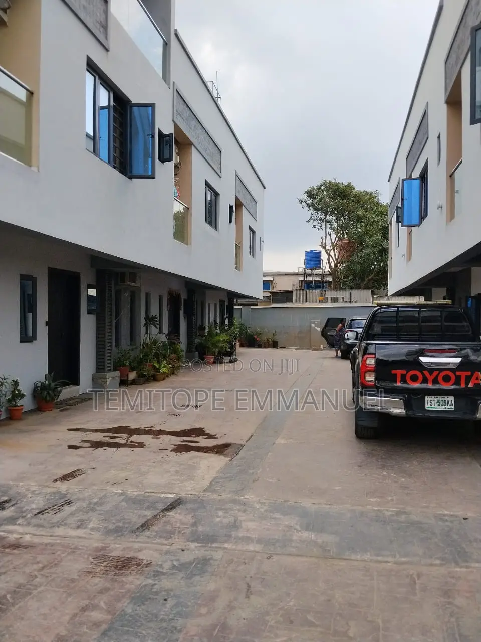 Furnished 4bdrm Duplex in Ilupeju for sale in Ilupeju