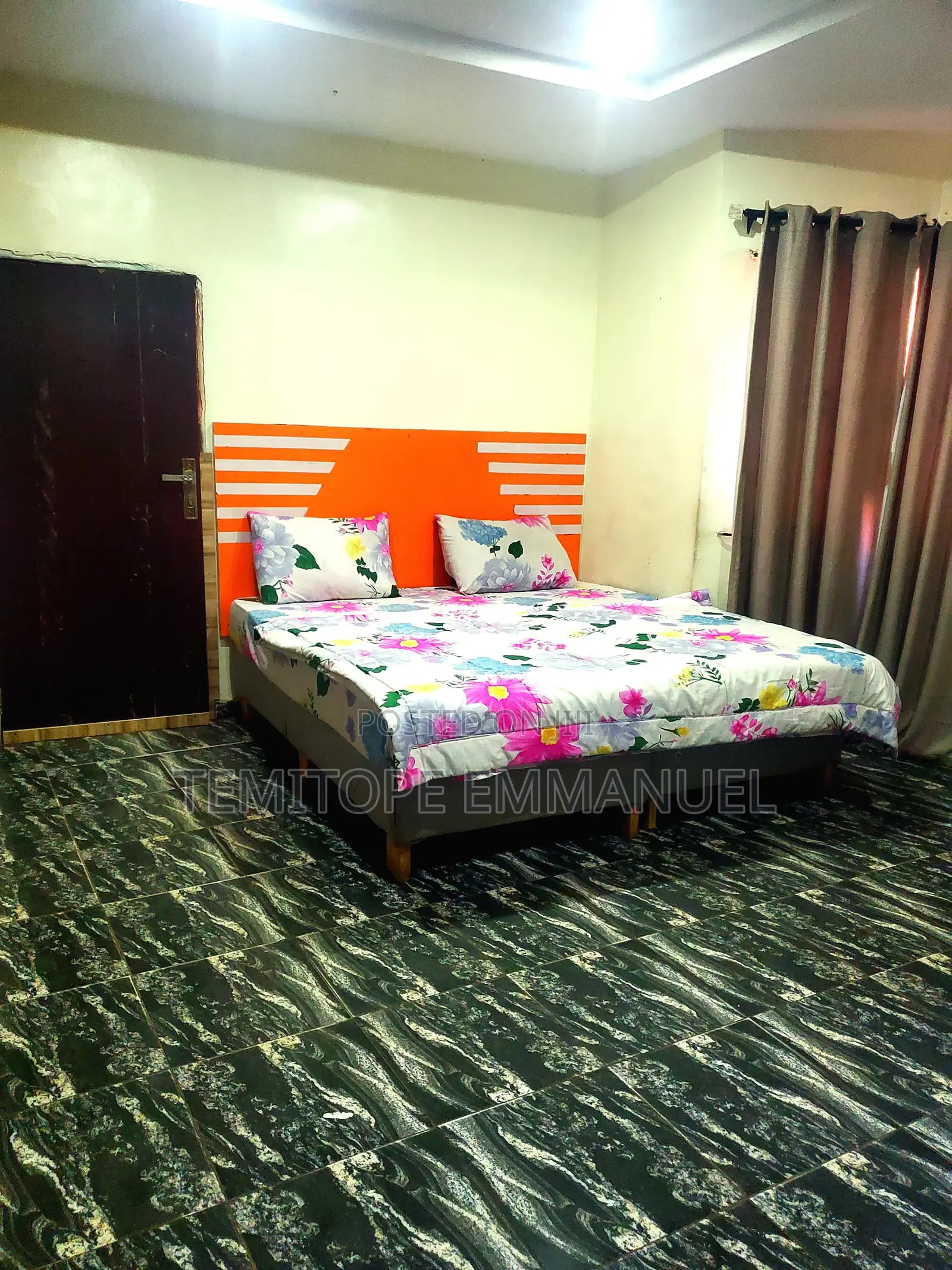 Actively Functioning 25 Rooms Hotel in Egbeda