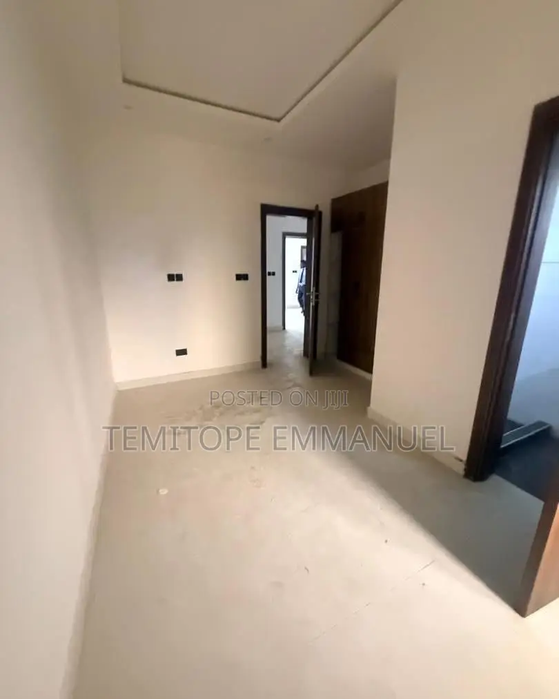 Furnished 3bdrm House in Sangotedo for sale in Sangotedo