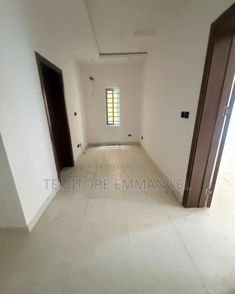 Furnished 3bdrm House in Sangotedo for sale in Sangotedo