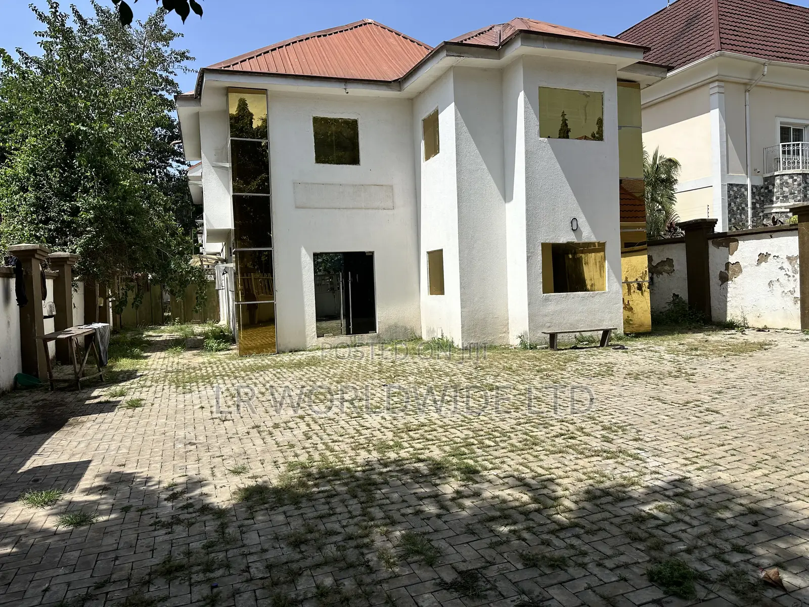 8bdrm Duplex in Wuse 2 for sale in Wuse 2