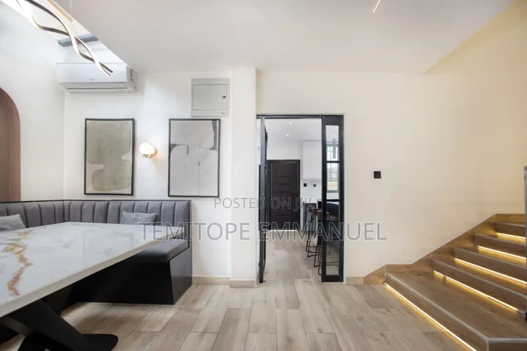 Furnished 4bdrm Duplex in Parkview Estate for sale in Parkview Estate
