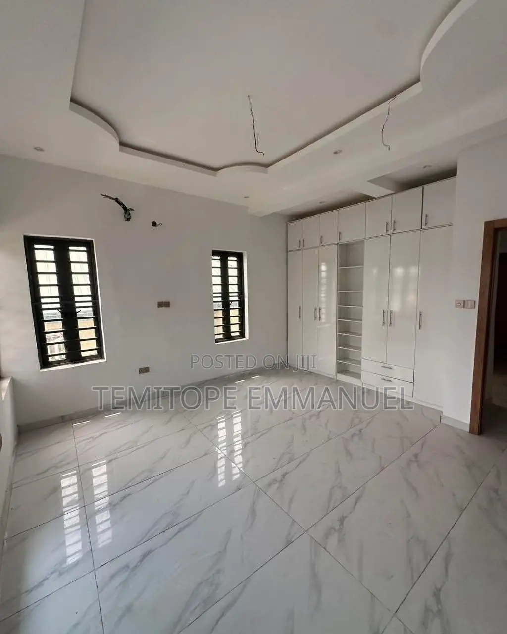 Furnished 4bdrm Duplex in GRA Phase 2 Shangisha for sale in GRA Phase 2 Shangisha