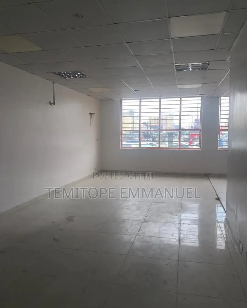 Prime Office Space in Lekki Phase 1