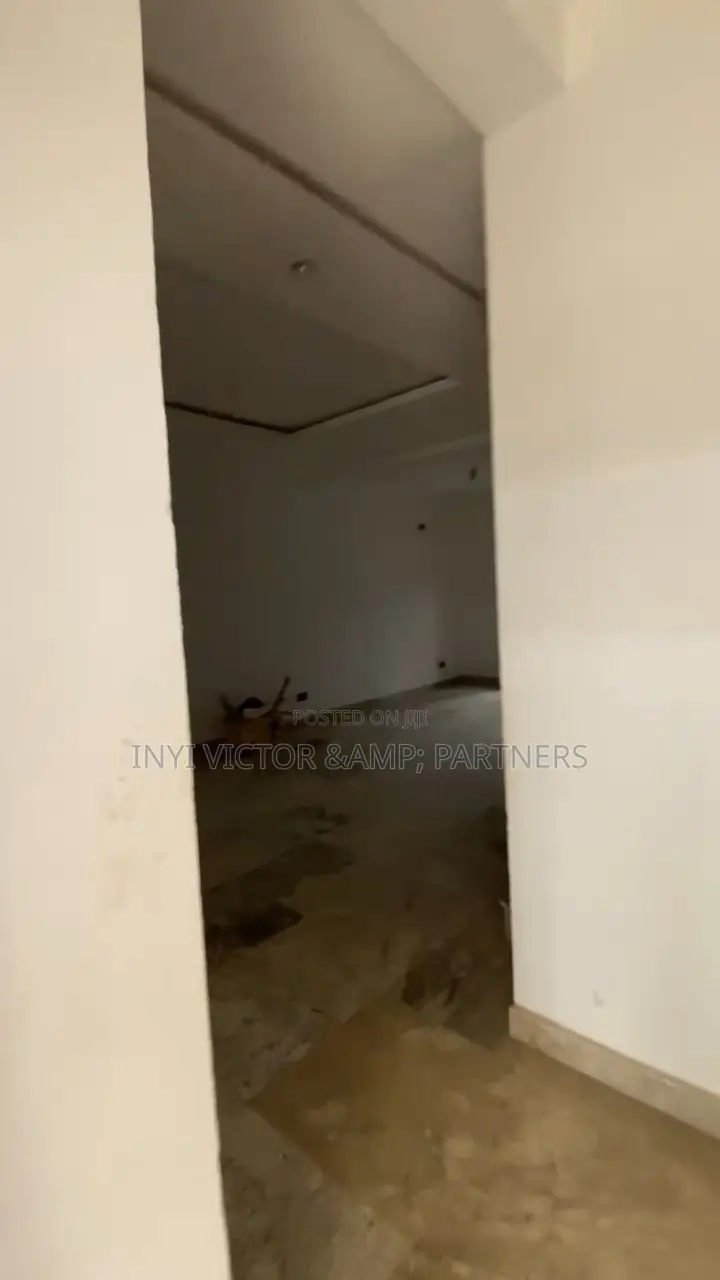 Furnished 6bdrm Duplex in Durumi for rent in Durumi