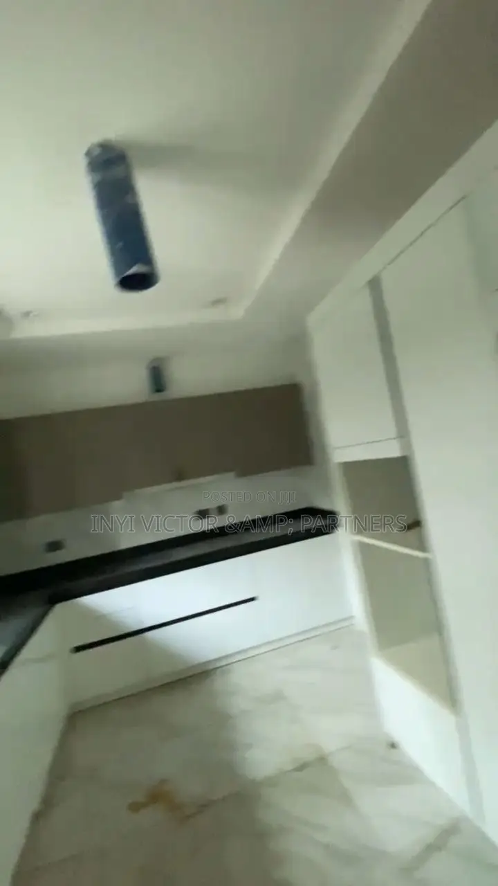 Furnished 6bdrm Duplex in Durumi for rent in Durumi