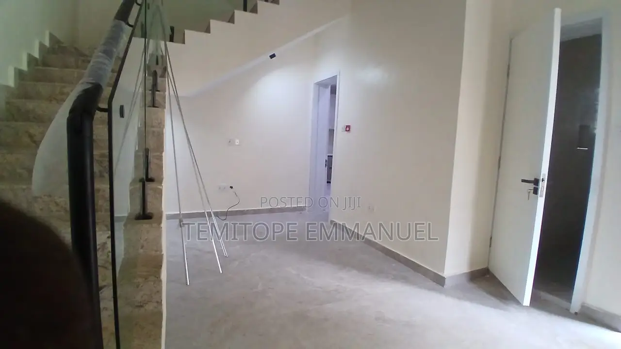 Furnished 4bdrm Duplex in Parkview Estate for rent in Parkview Estate