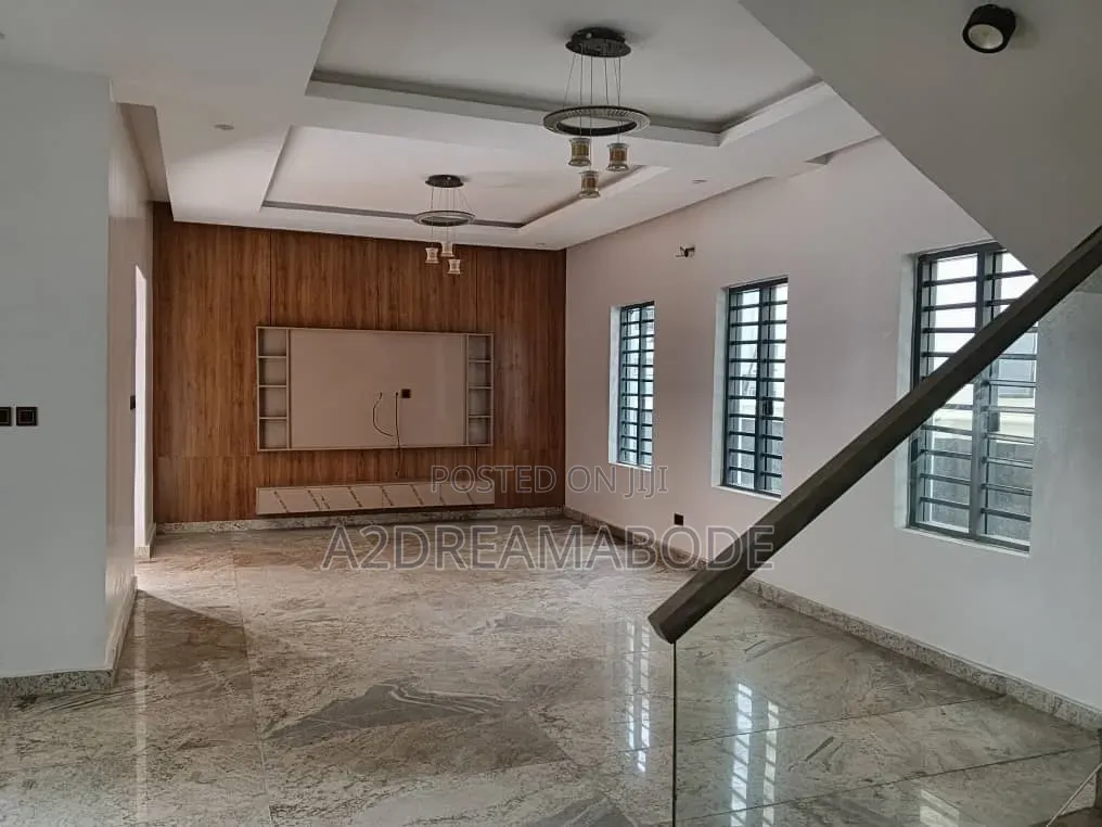 5bdrm Duplex in Ikeja Gra for rent in Ikeja GRA