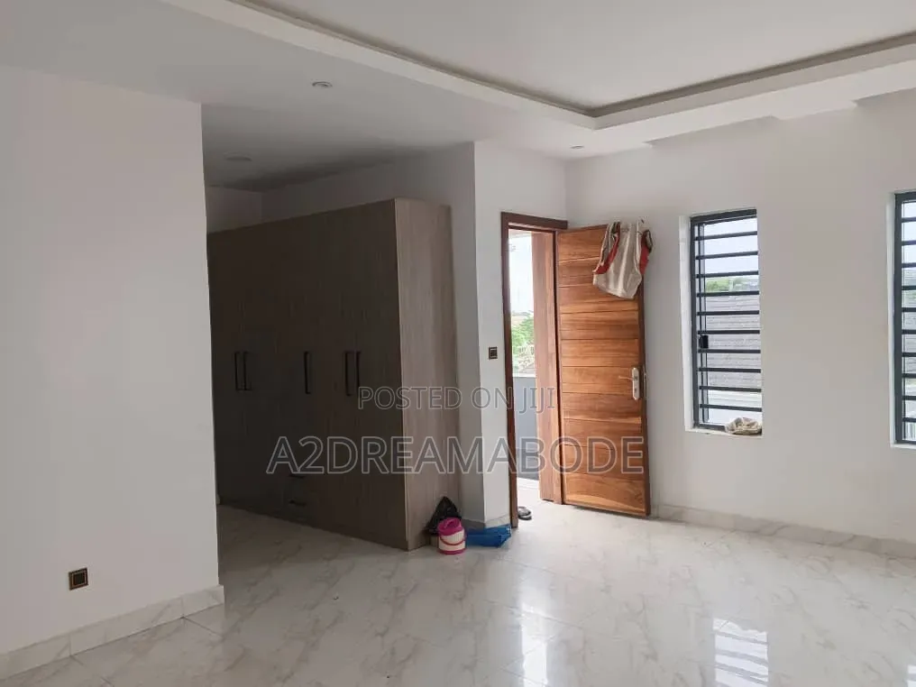 5bdrm Duplex in Ikeja Gra for rent in Ikeja GRA