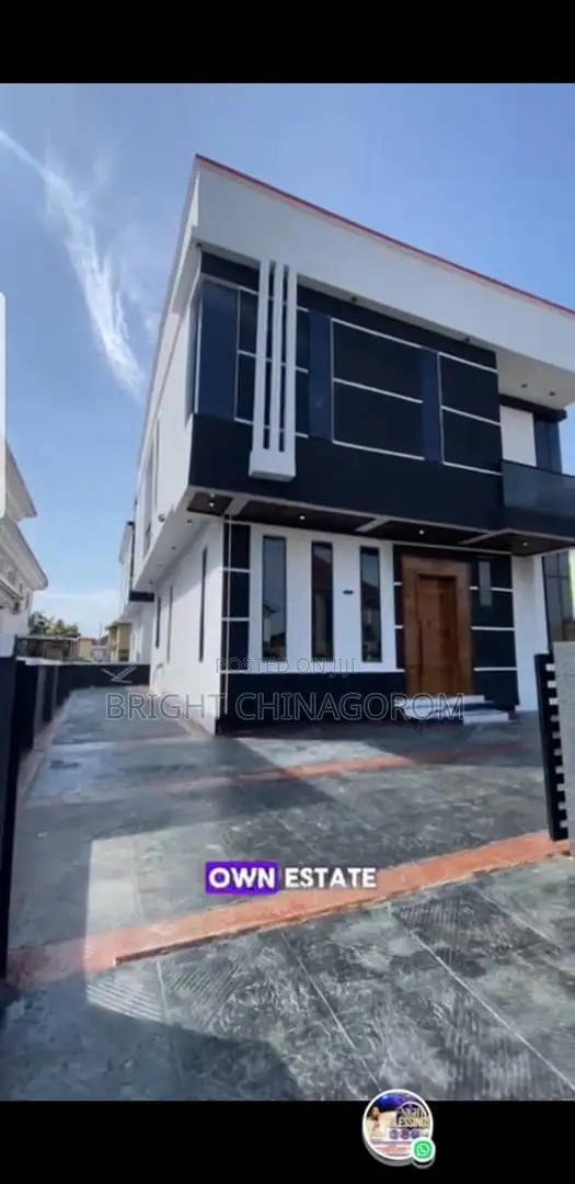 Newly Built Duplex in Crown Estate