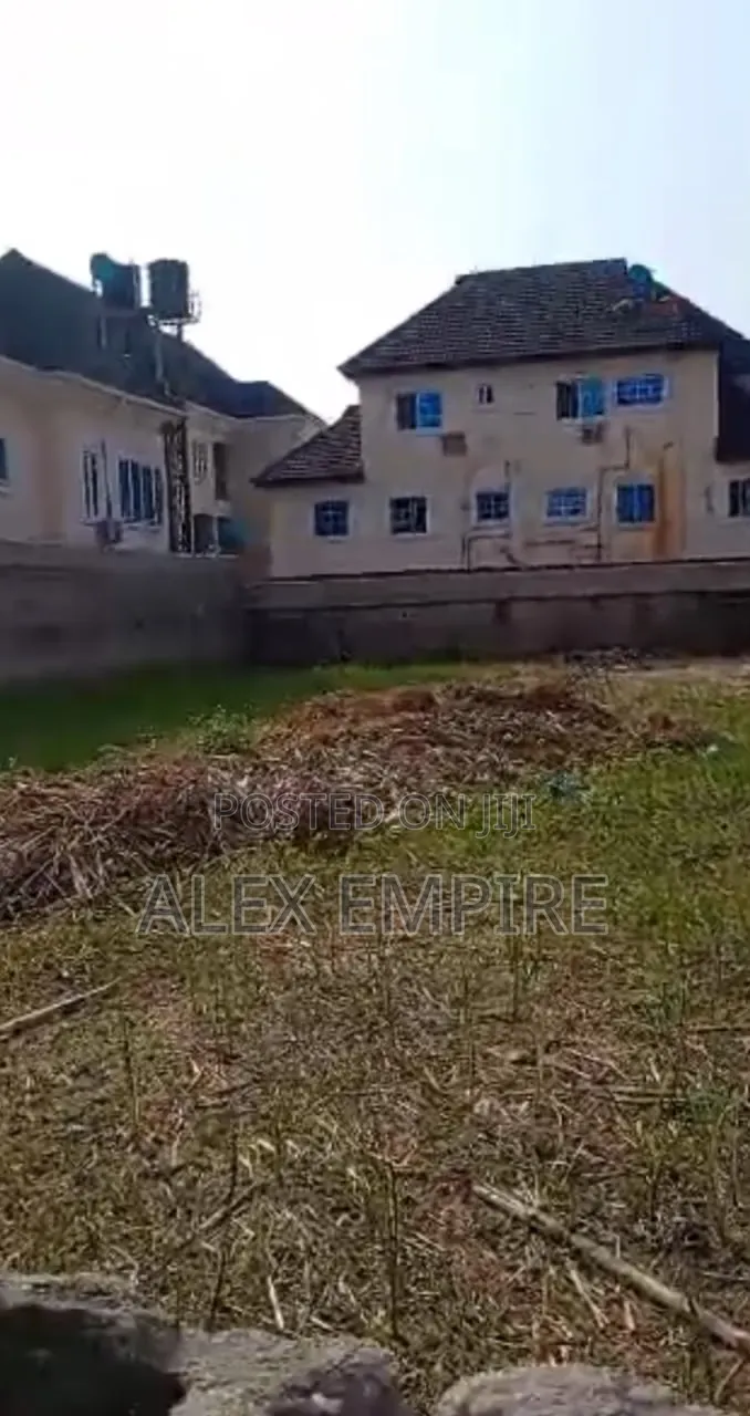 Dry Land for Sale in Hosana Estate in Ago Palace