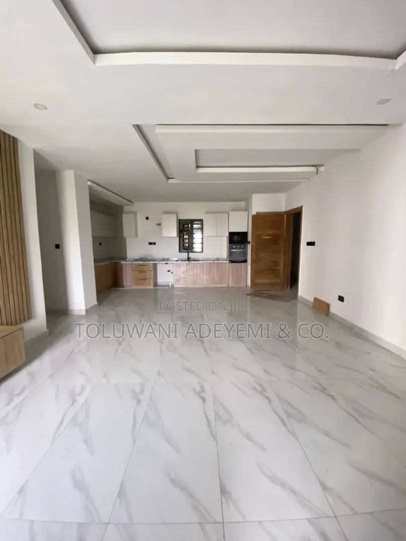 Lovely 3 Bedroom Apartments With Gym, Swimming Pool in Ikate Lekki in Ikate