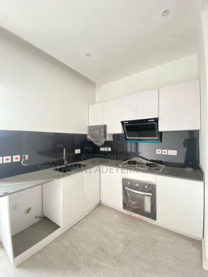 2 Bedroom Apartments With Gym, Swimming Pool and Gym in Ikate