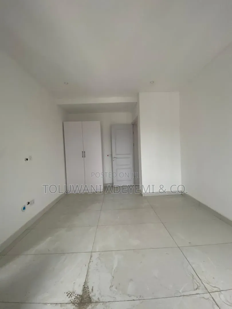 2 Bedroom Apartments With Gym, Swimming Pool and Gym in Ikate