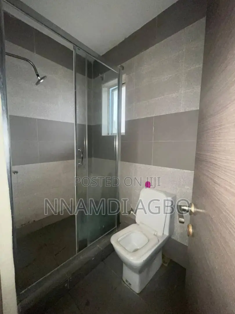 2bdrm Apartment in Chevron for rent in Chevron