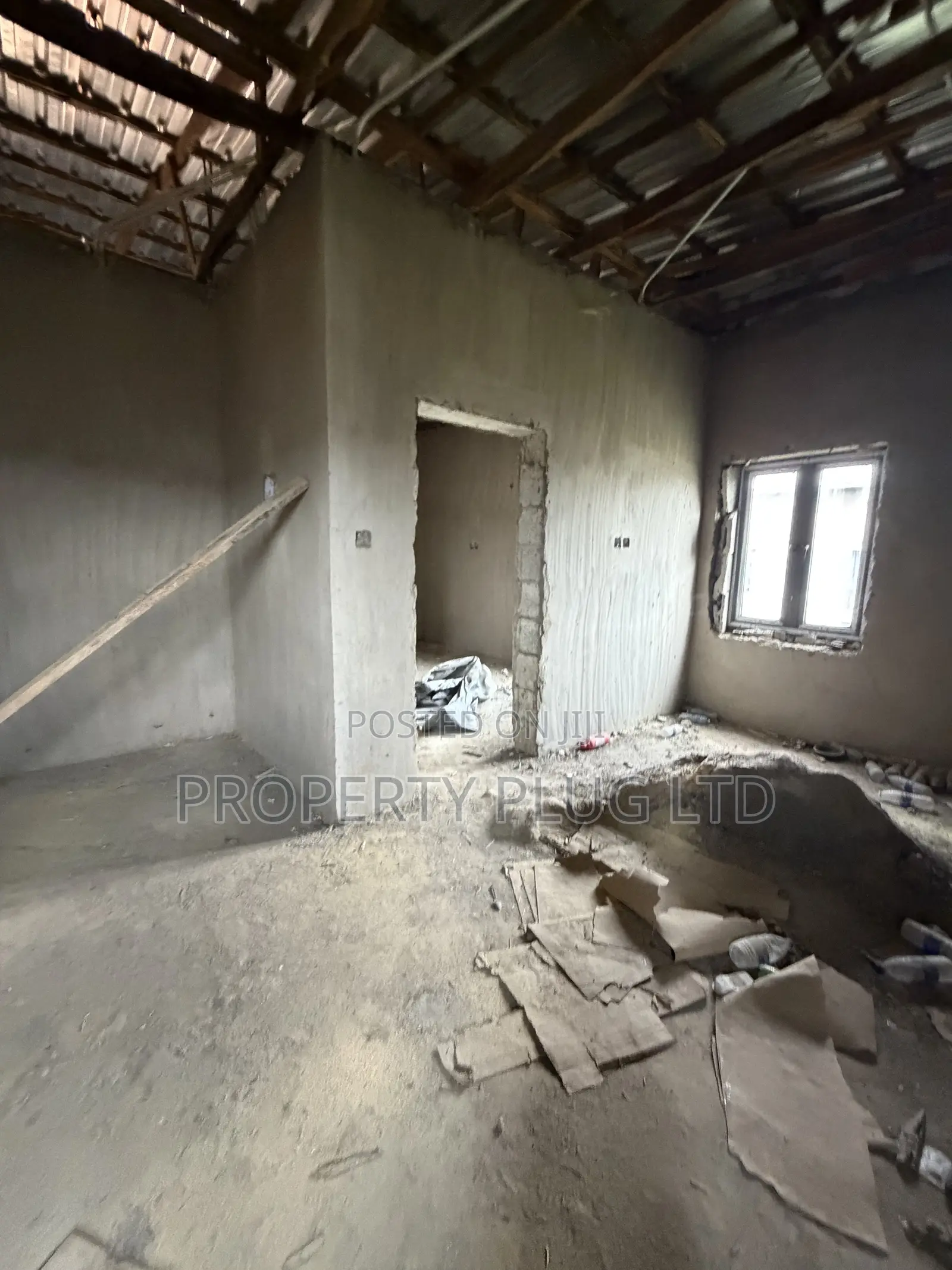 4bdrm Duplex in Life Camp for sale in Life Camp