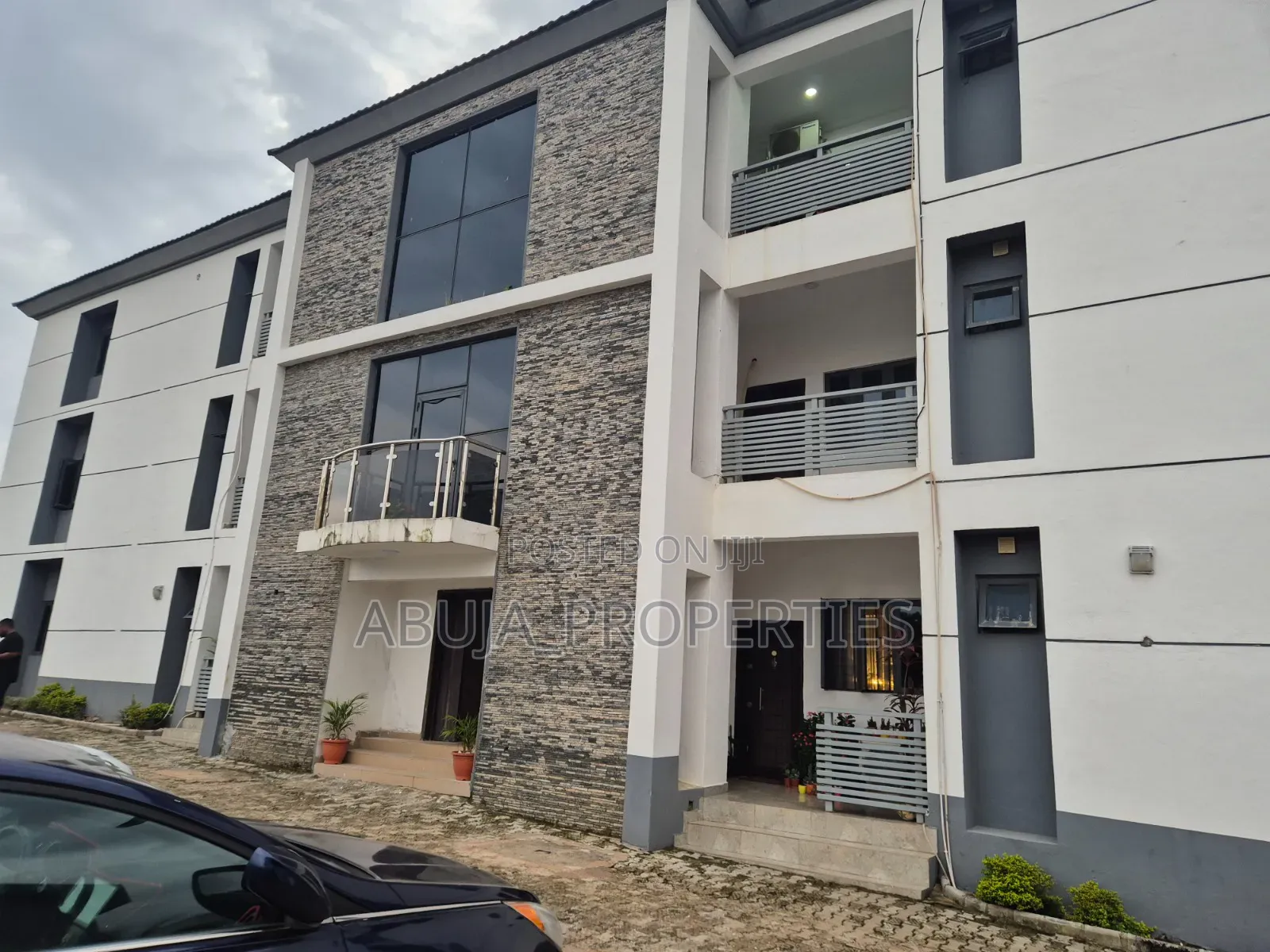 3bdrm Apartment in Citec Estate, Mbora for rent in Mbora