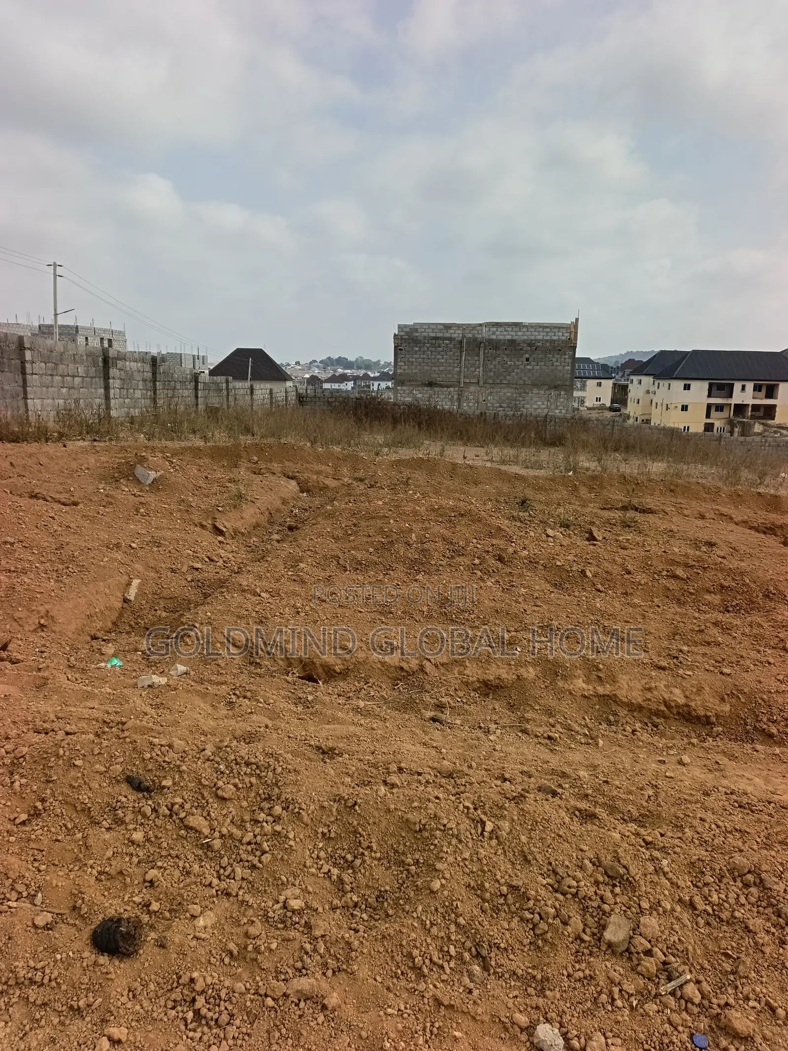 For Sale 250sqm. Estate Plot for Terrace in Lugbe by Pyakasa, Abuja. in Sabon Lugbe