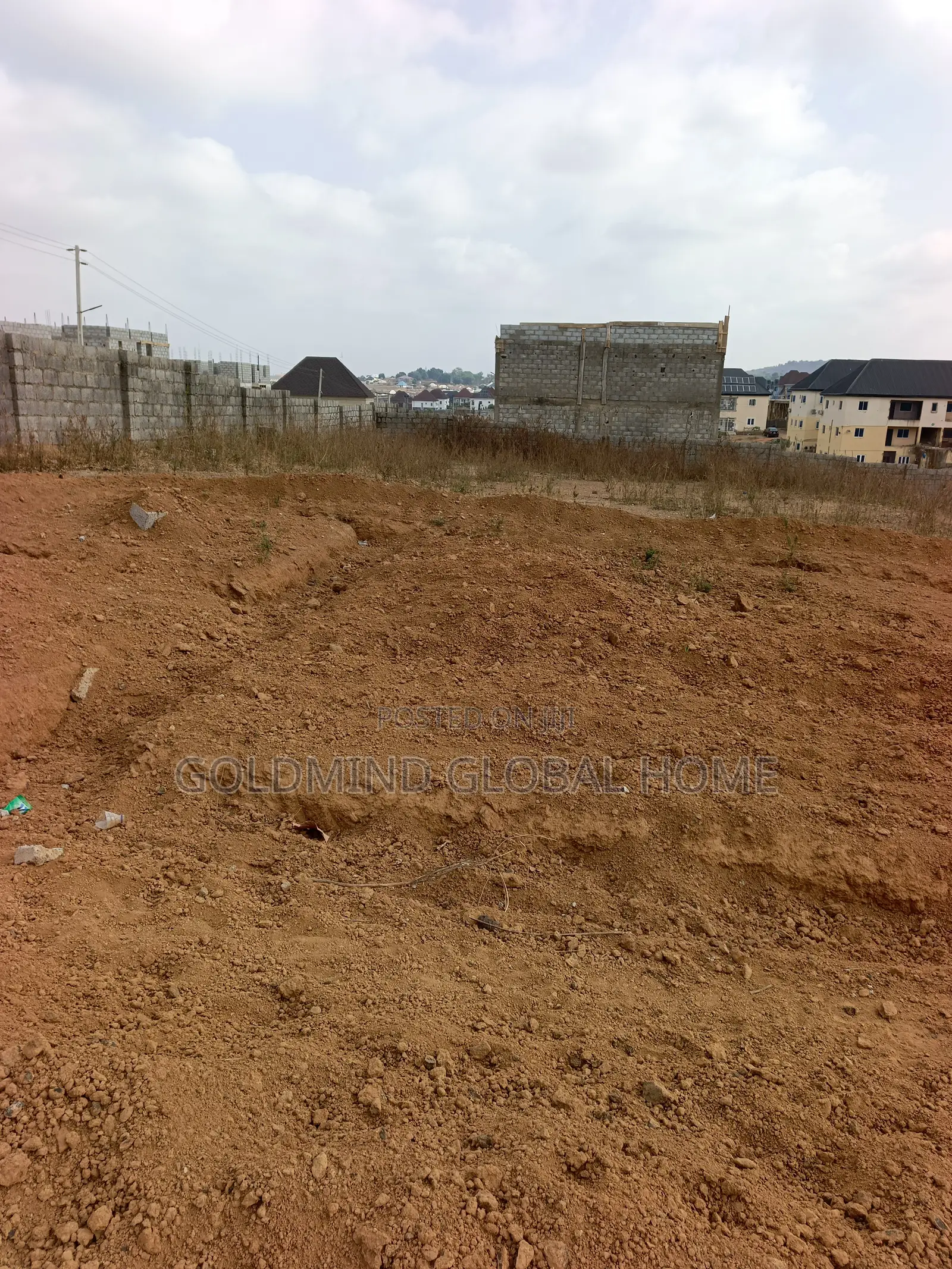 For Sale 250sqm. Estate Plot for Terrace in Lugbe by Pyakasa, Abuja. in Sabon Lugbe