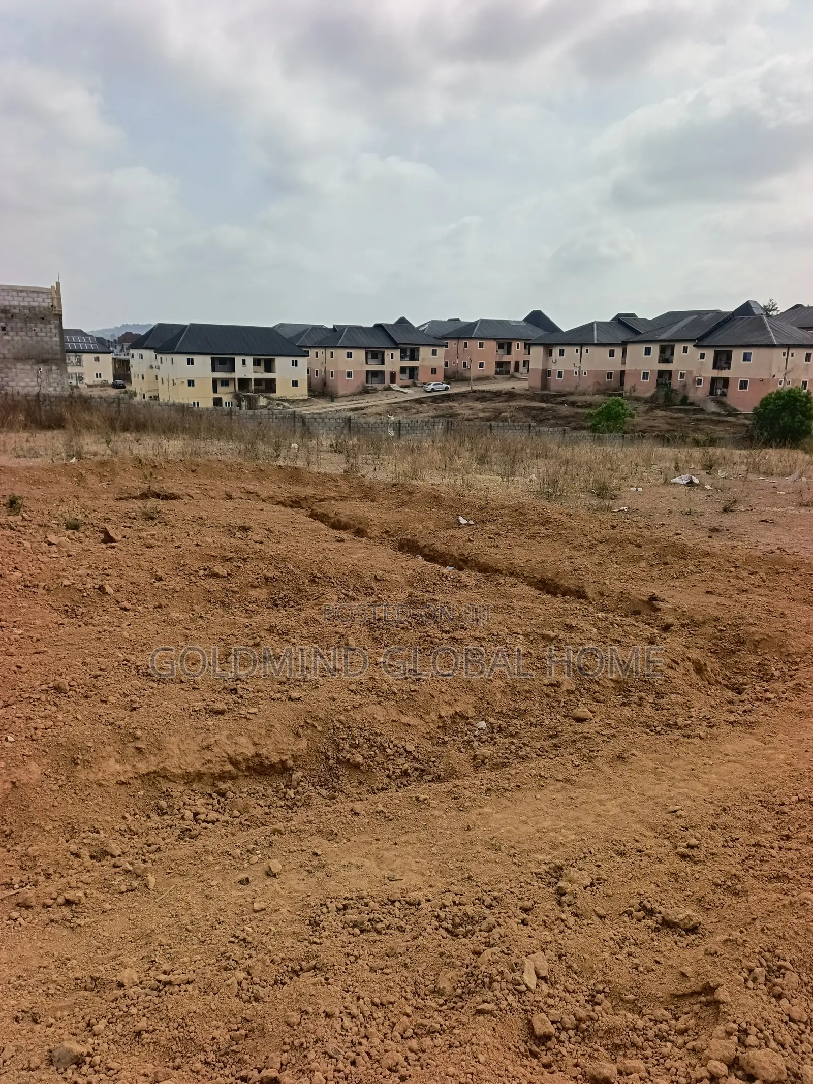 For Sale 400sqm. Estate Plot for Duplex in Lugbe by Pyakasa, Abuja. in Sabon Lugbe