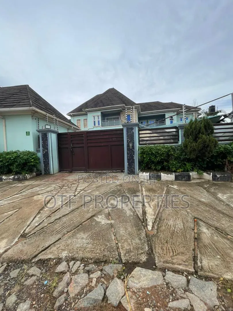 4bdrm Duplex in Fo1,, Kubwa for rent in Kubwa