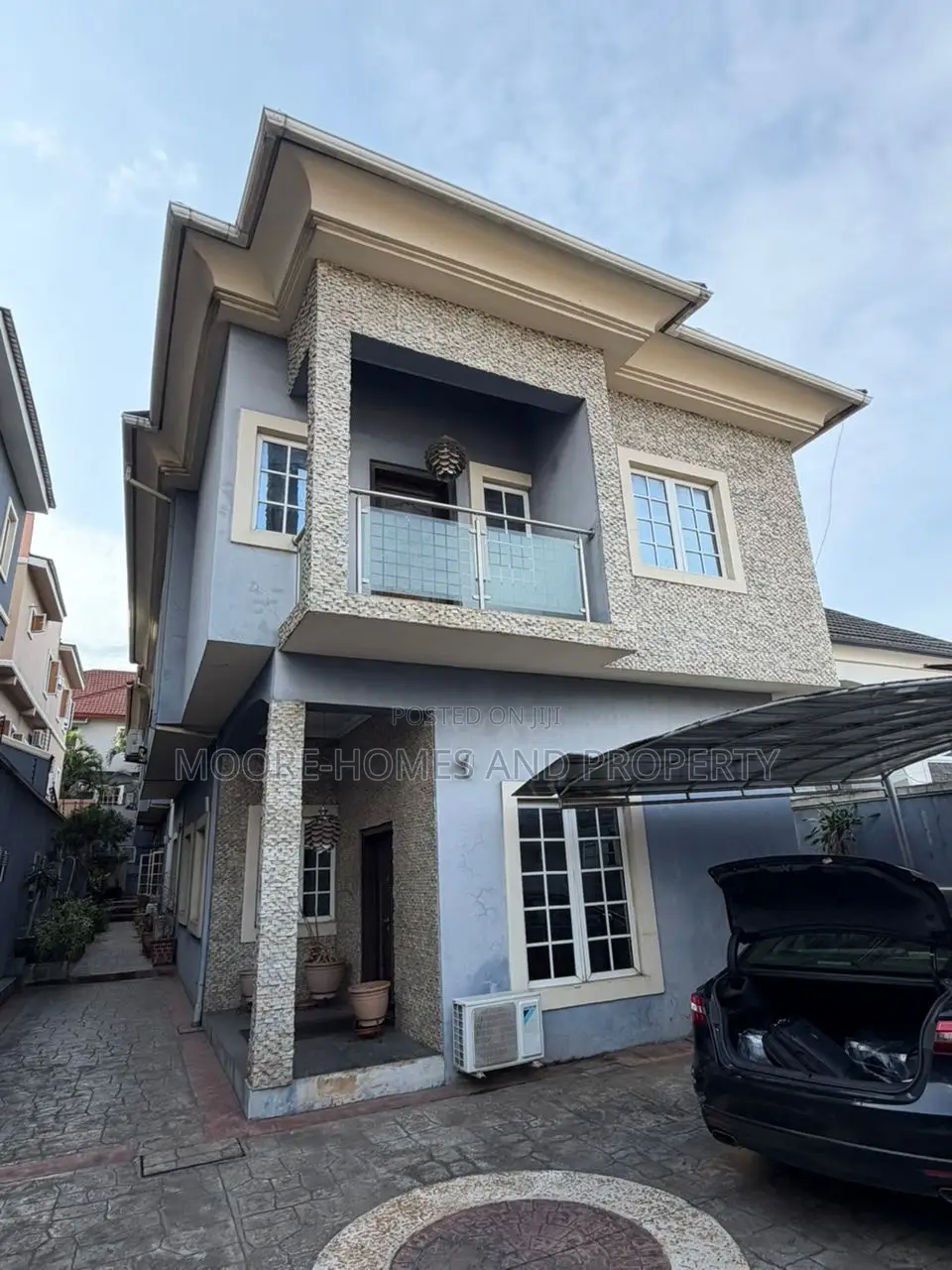 6bdrm Duplex in Magodo Phase 2 for sale in GRA Phase 2 Shangisha