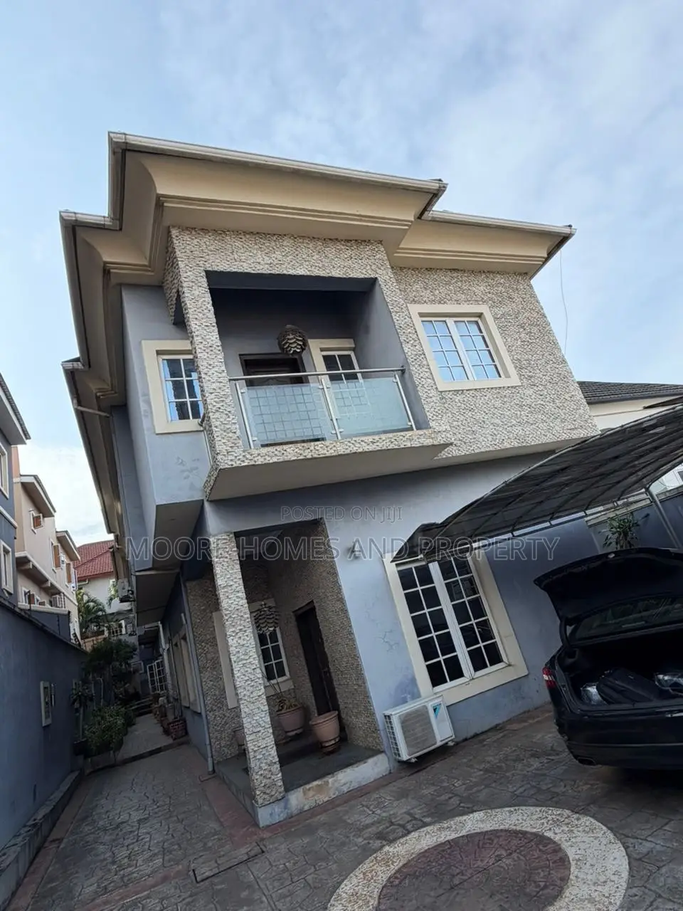 6bdrm Duplex in Magodo Phase 2 for sale in GRA Phase 2 Shangisha