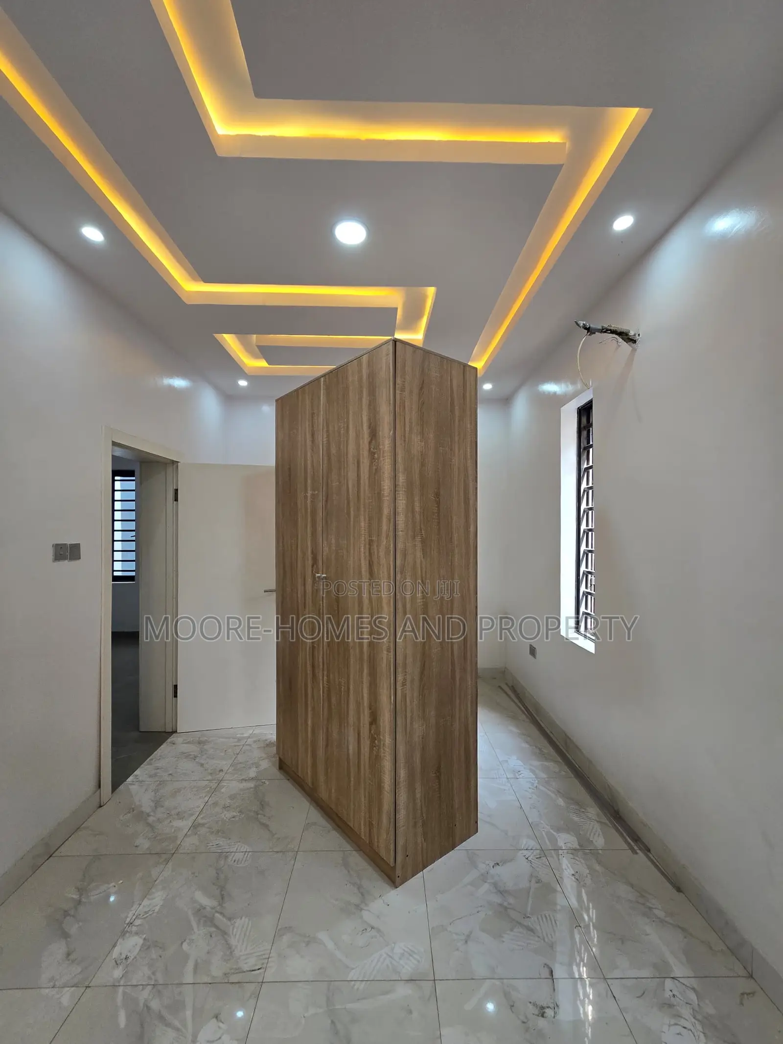 6bdrm Duplex in Magodo Phase 2 for sale in GRA Phase 2 Shangisha
