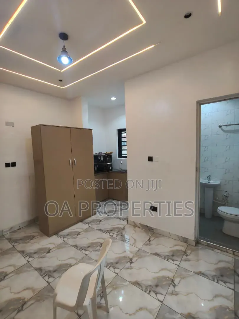 1bdrm Apartment in Off Ui Third Gate,  for rent in Ibadan
