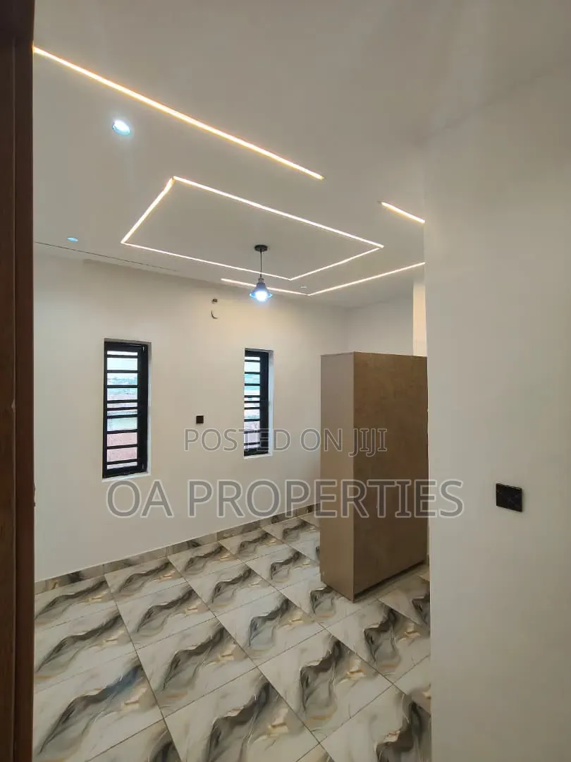 1bdrm Apartment in Off Ui Third Gate,  for rent in Ibadan