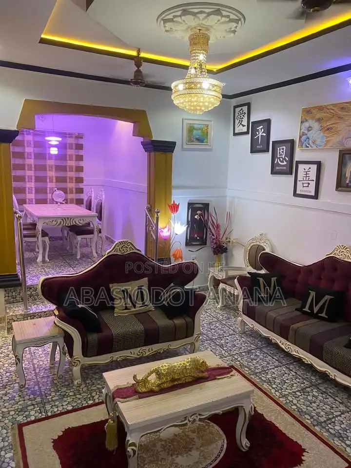 3bdrm Bungalow in Oron Road, Uyo for rent in Uyo