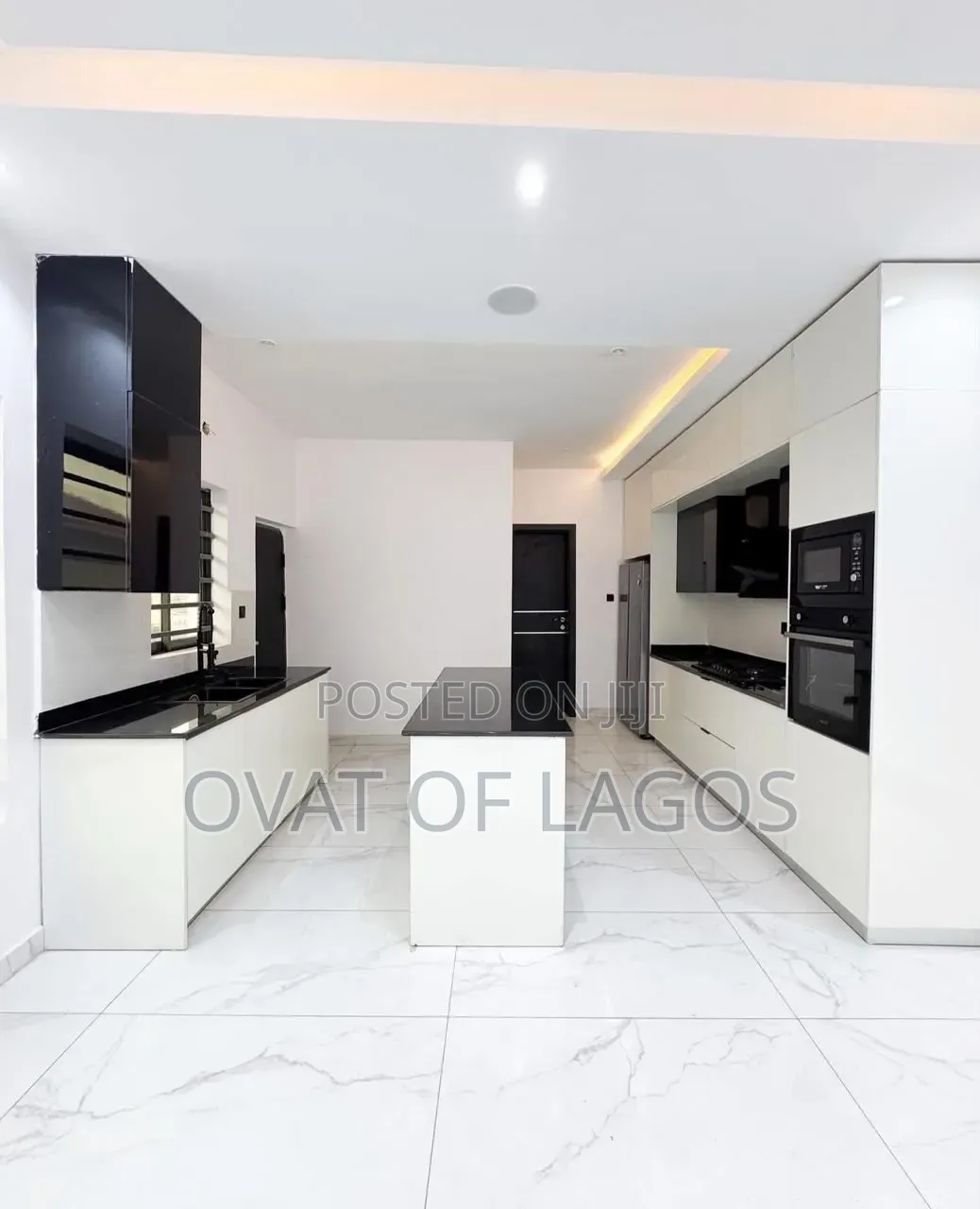 2bdrm Apartment in Lekki Phase 1 for sale in Lekki Phase 1