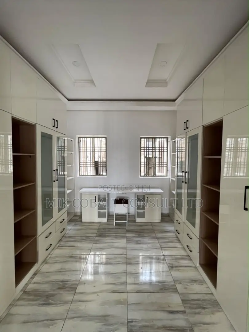 3bdrm Duplex in Gilmor, Jahi for rent in Jahi
