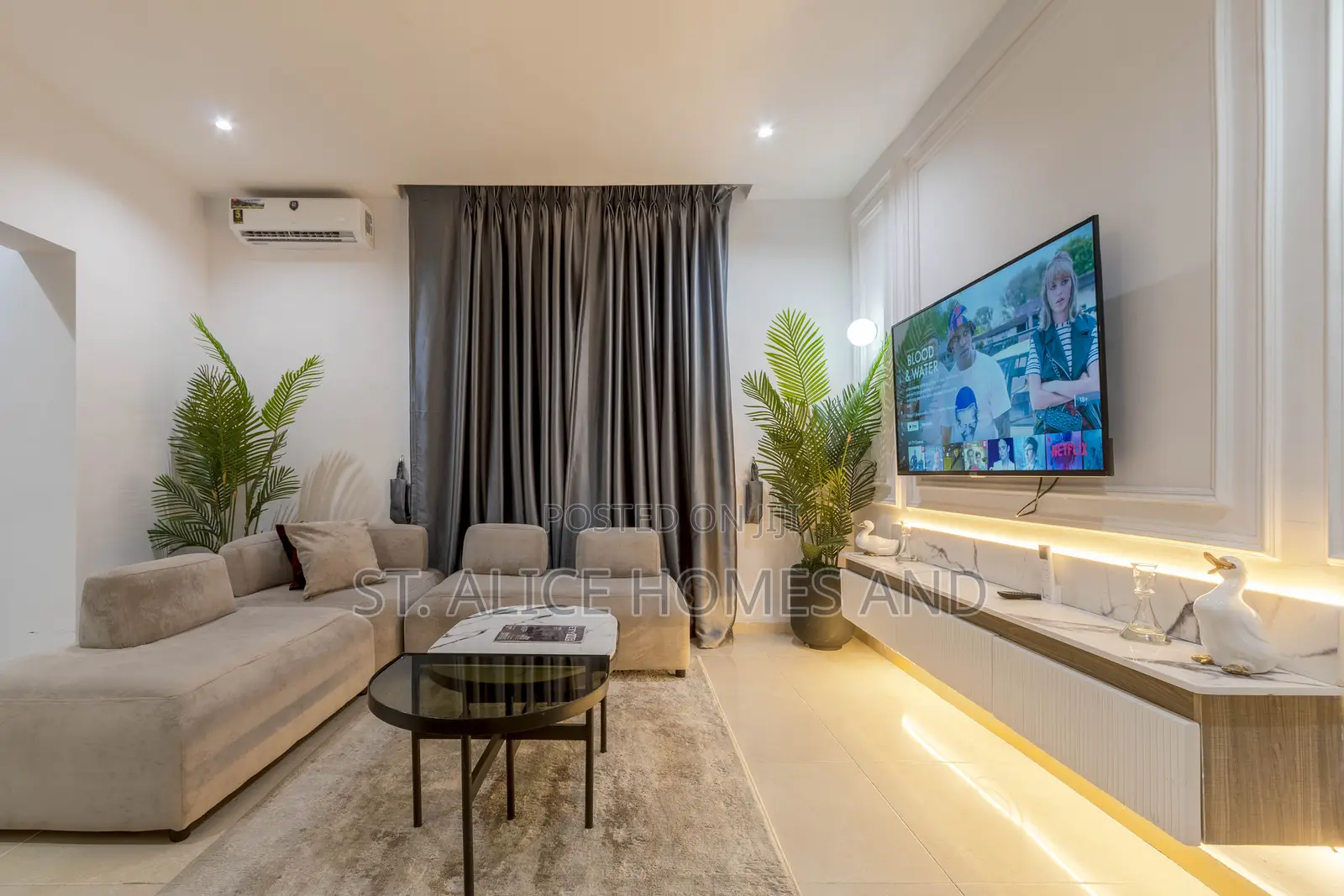Elysian 1 Bedroom Apartment, Lekki Phase 1, Lagos. in Lekki Phase 1