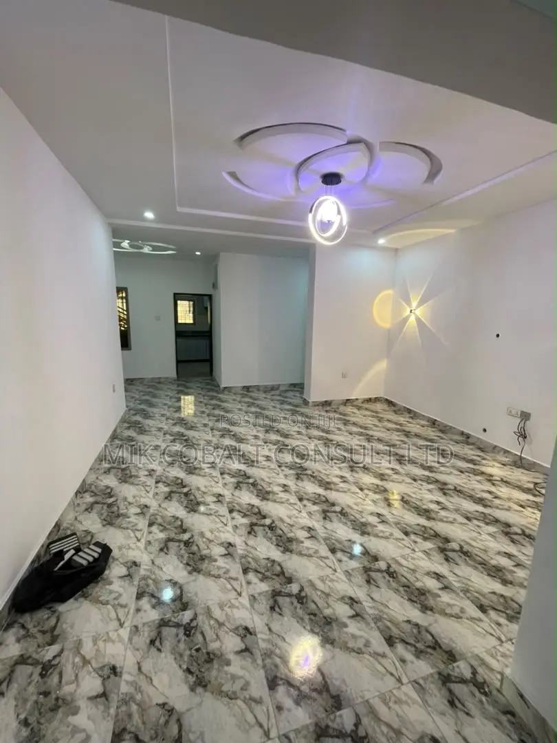 3bdrm Block of Flats in By Nicon, Katampe (Main) for rent in Katampe (Main)