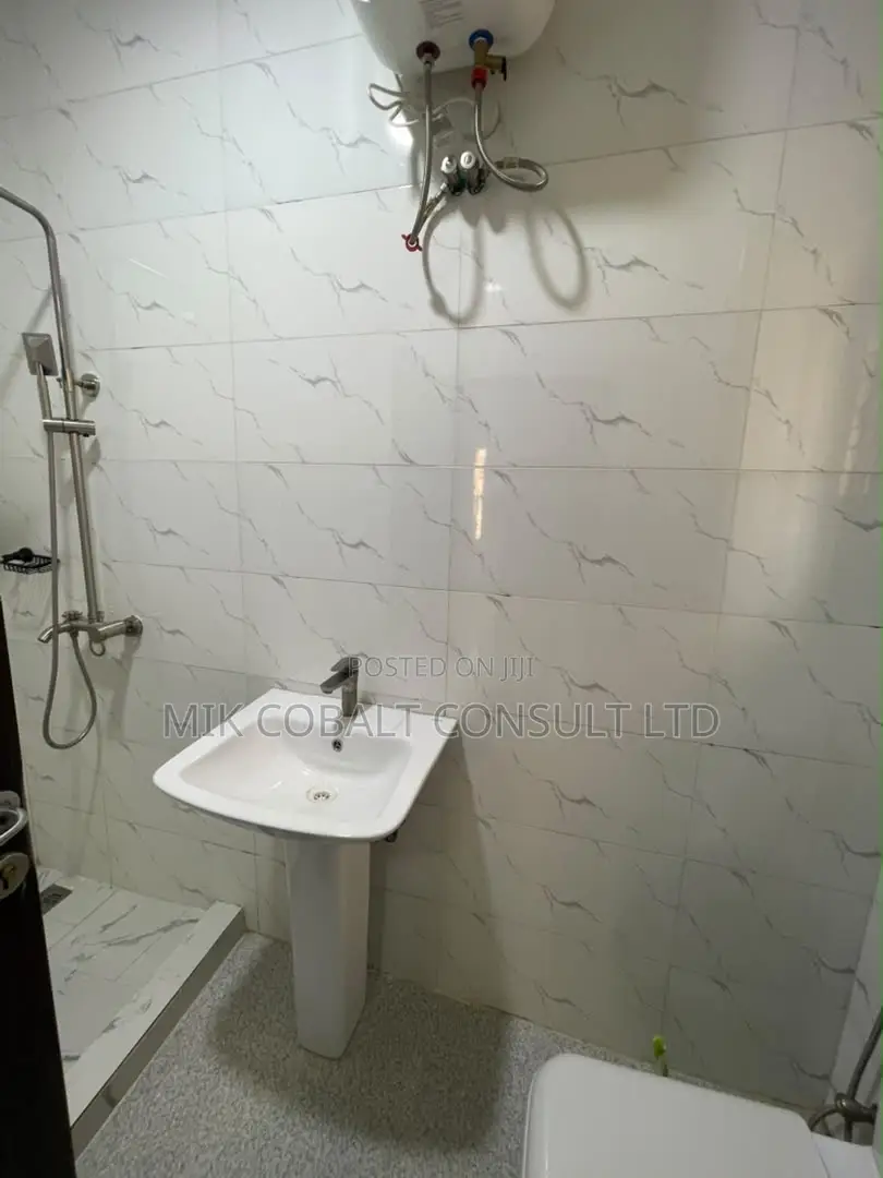 3bdrm Block of Flats in By Nicon, Katampe (Main) for rent in Katampe (Main)
