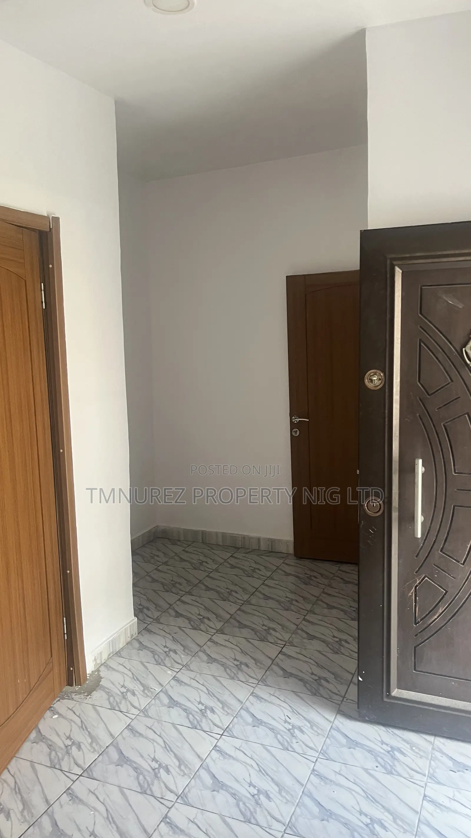 4bdrm Duplex in Inside A Mini Court, Osapa london for rent in Osapa london