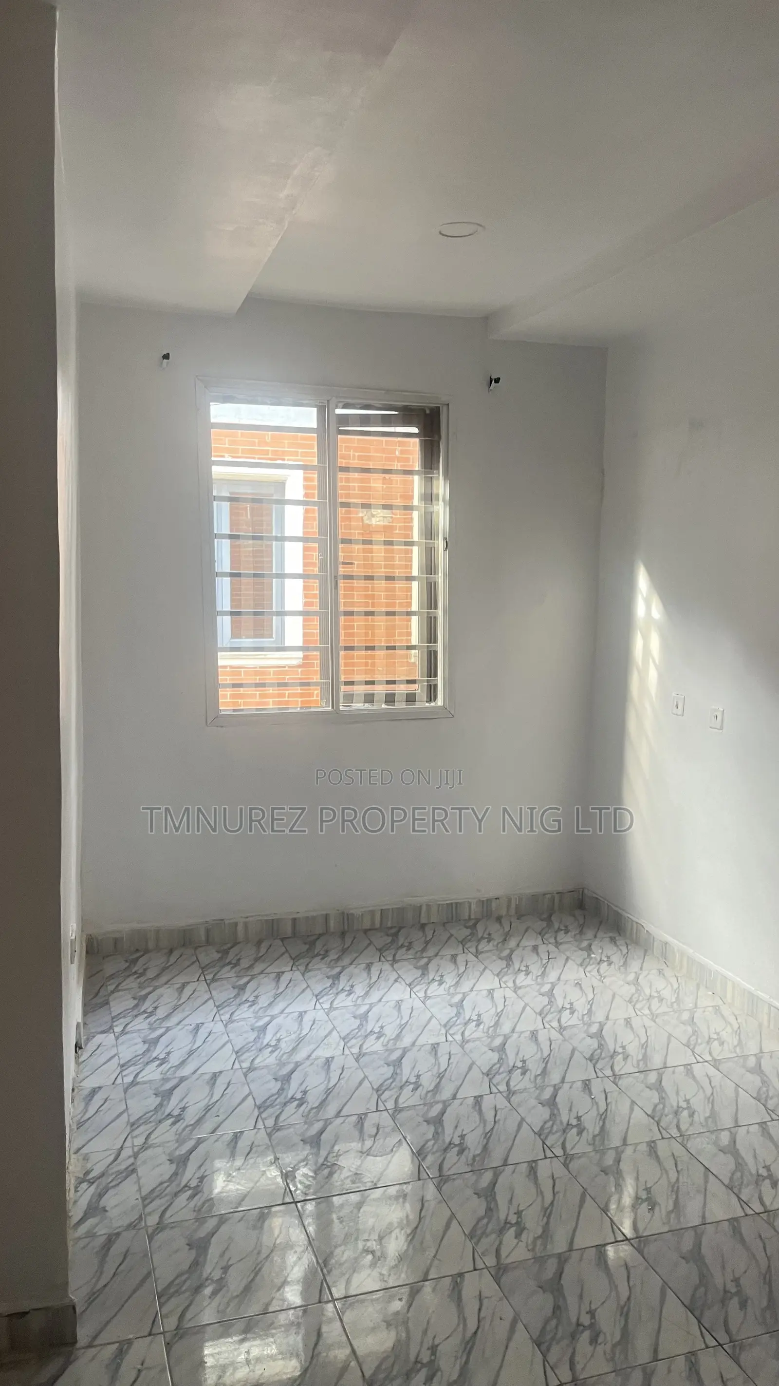 4bdrm Duplex in Inside A Mini Court, Osapa london for rent in Osapa london