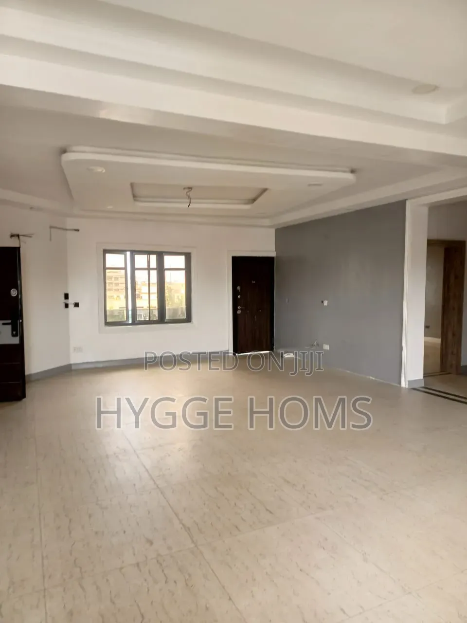 3bdrm Apartment in Off Ligali Ayorinde for rent in Ligali Ayorinde