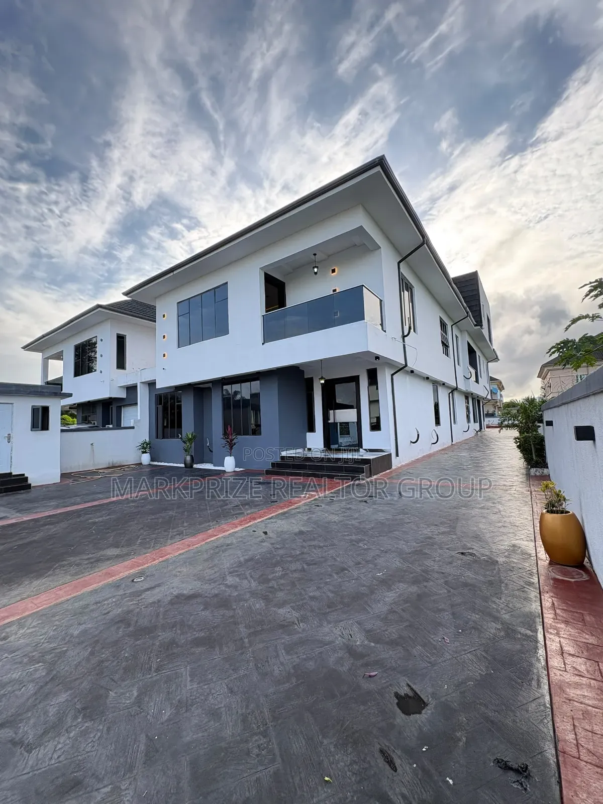 6bdrm Duplex in Royal Garden Estate, VGC / Ajah for sale in VGC / Ajah