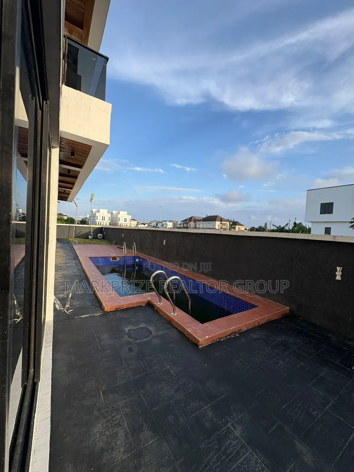 5bdrm Duplex in Royal Garden, VGC / Ajah for sale in VGC / Ajah