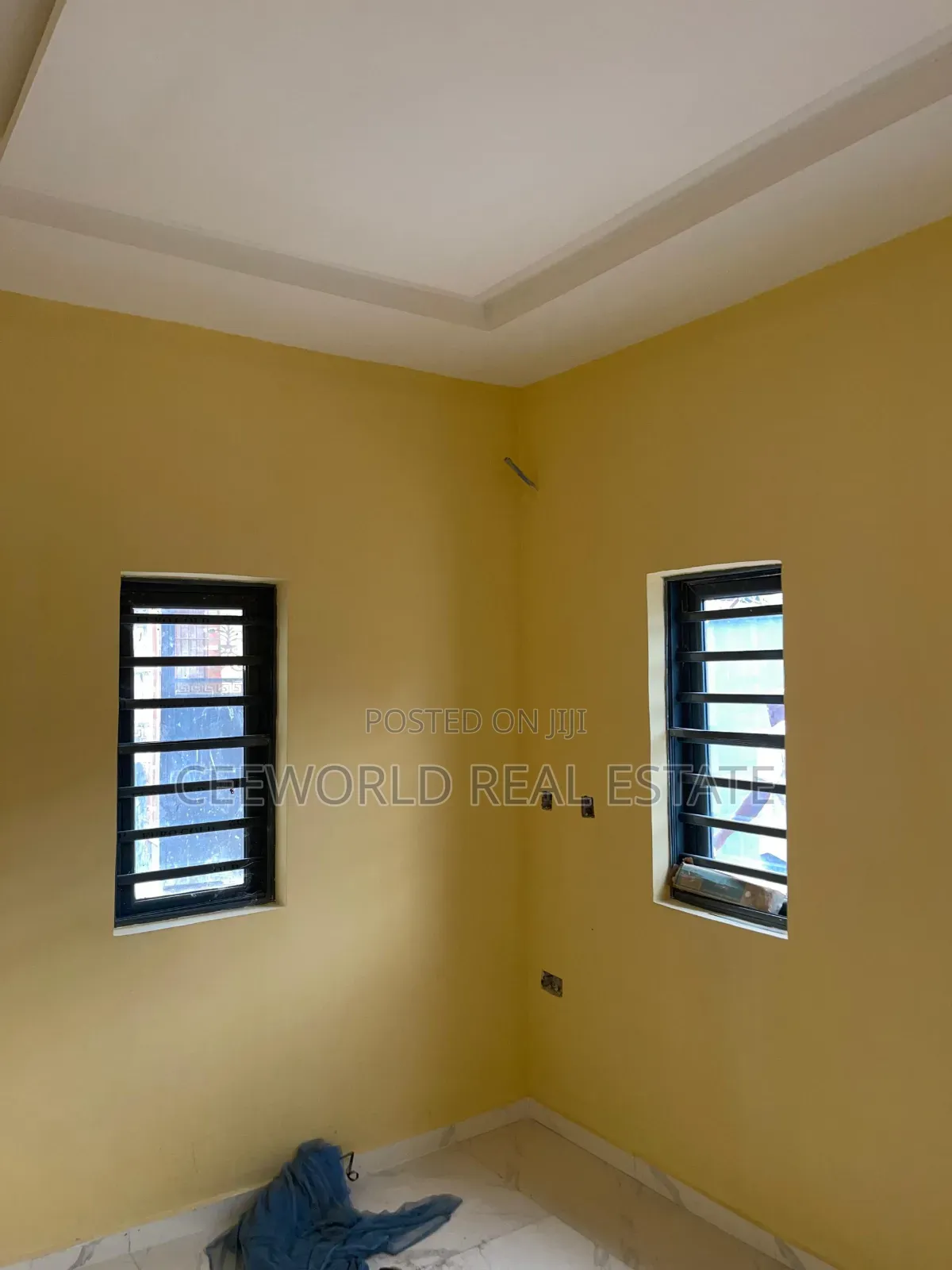 3bdrm Bungalow in Before Olakunle, Akala Express for sale in Akala Express