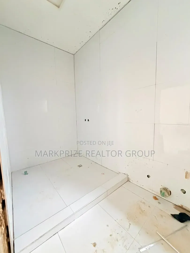 4bdrm Duplex in Ogba Ikeja Lagos for sale in Ogba GRA