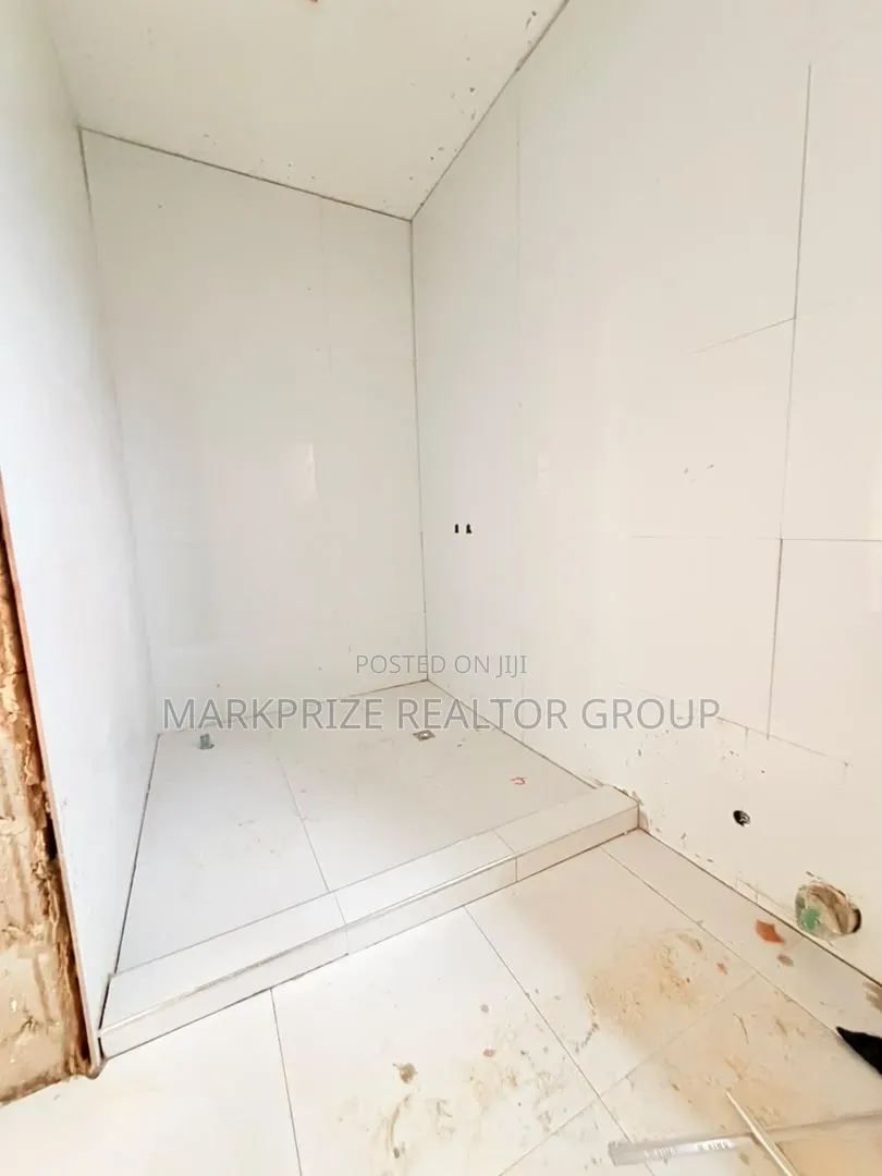 4bdrm Duplex in Ogba Ikeja Lagos for sale in Ogba GRA
