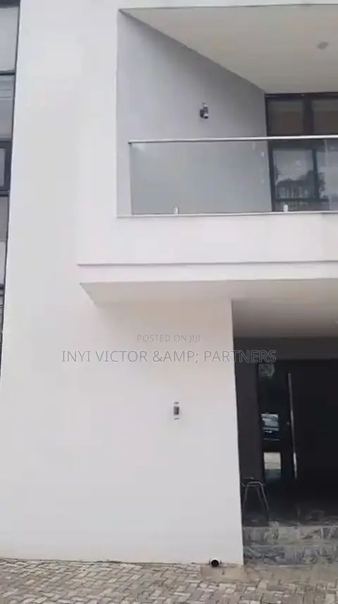 6bdrm Apartment in Maitama for sale in Maitama