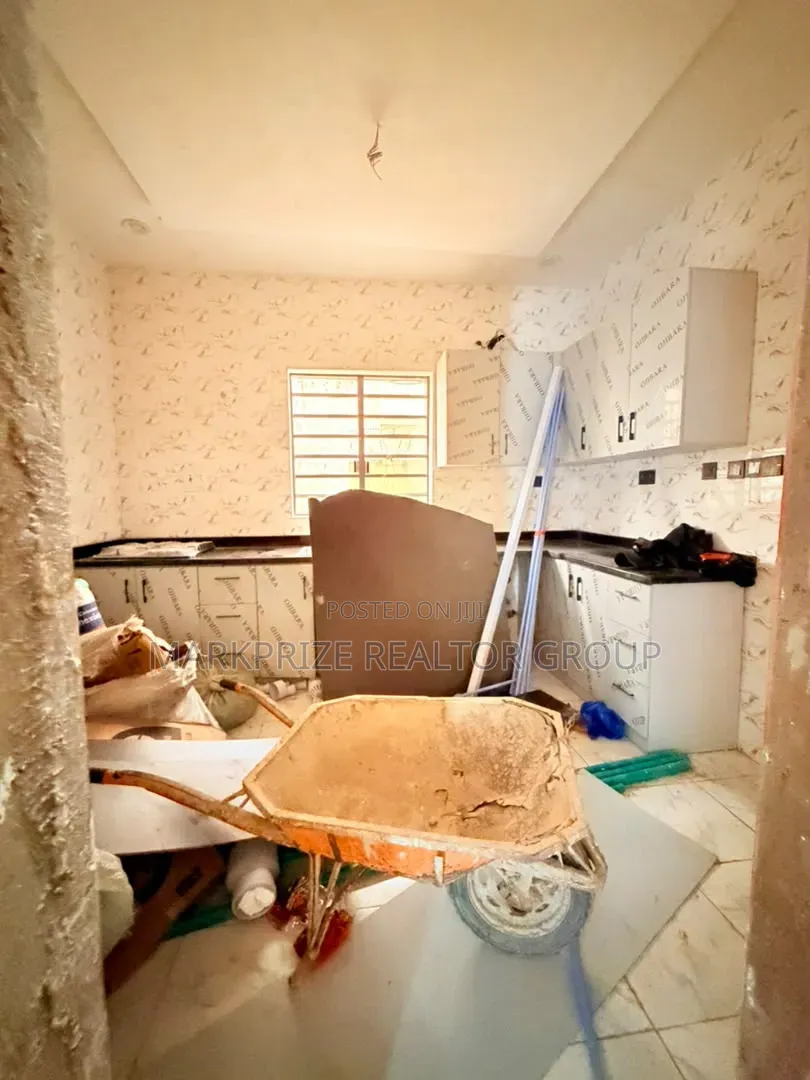 4bdrm Duplex in Gbagada Lagos for sale in Ifako-Gbagada