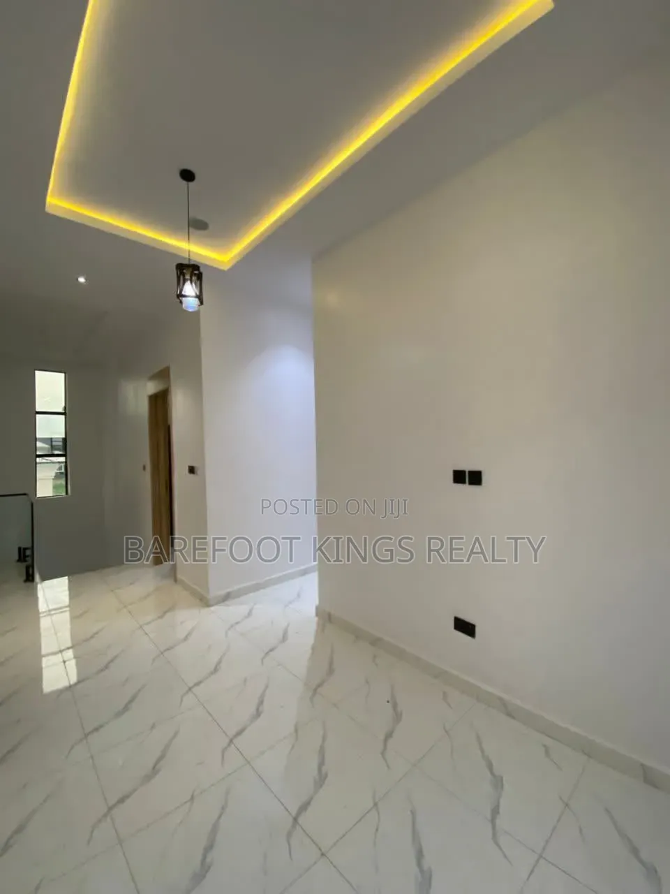 5bdrm Duplex in Sangotedo for sale in Sangotedo